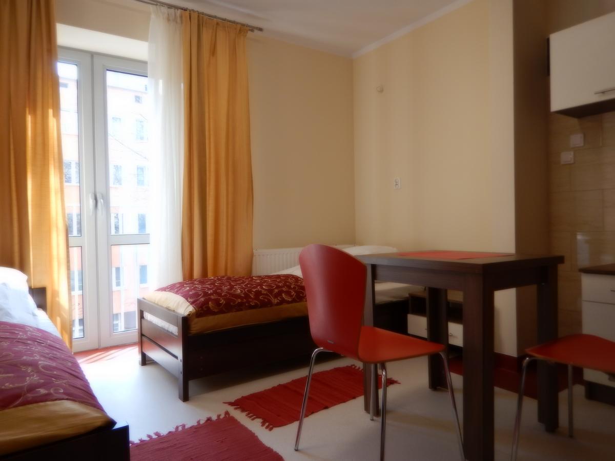 Hostel Sklodowska Lublin Exteriör bild