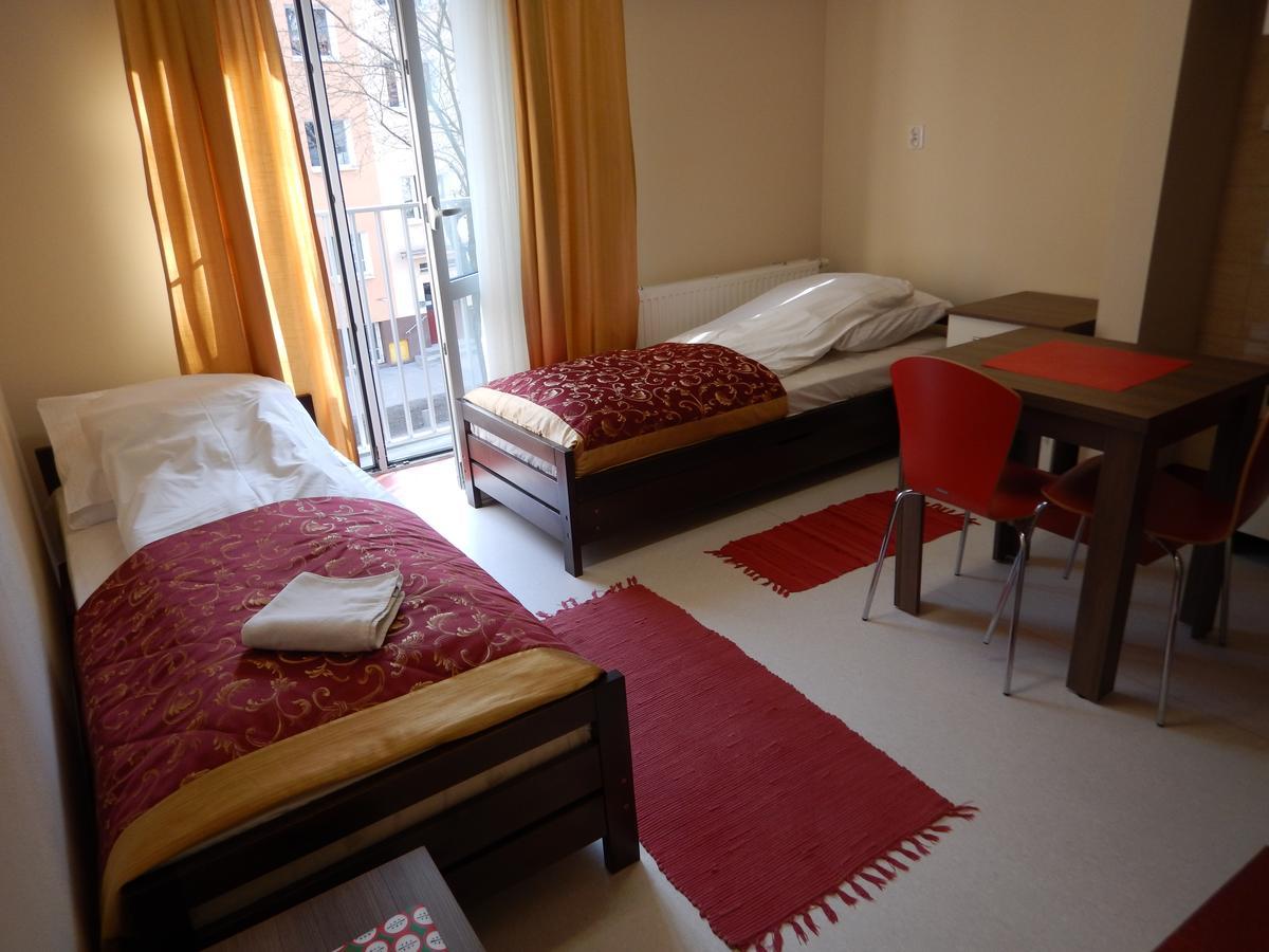 Hostel Sklodowska Lublin Exteriör bild